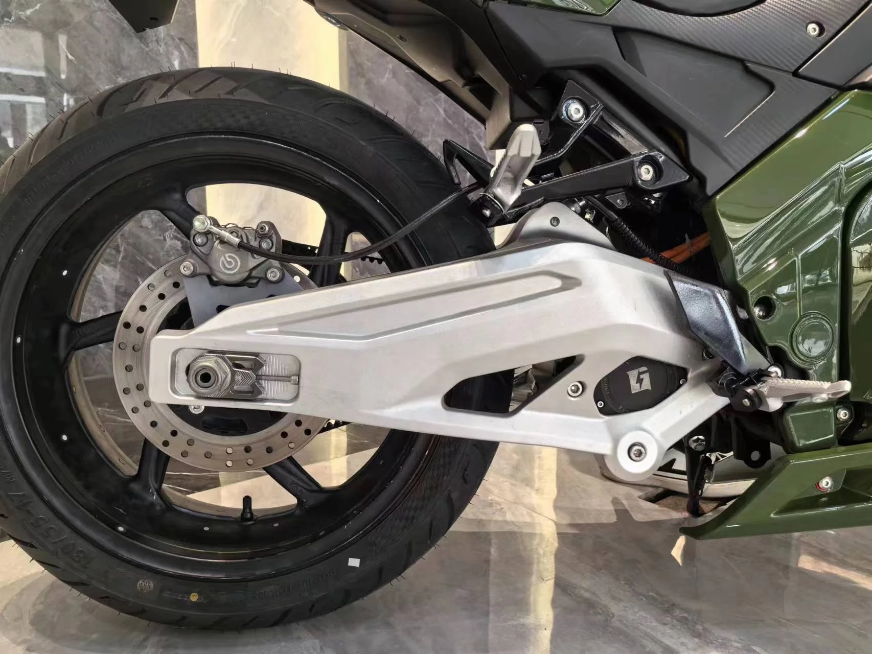 72v 8000w electric scooters hub motor 160km/h high speed Racing Electric Motorcycles for sale