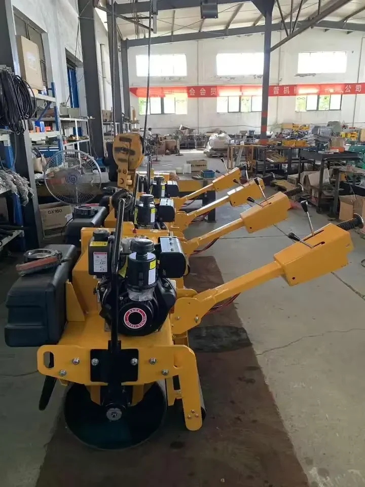 Small Vibrating Walk-Behind Single Drum 300Kg Diesel Engine Compactor Roller Road Roller Machine Road Rollers For Parking Lots