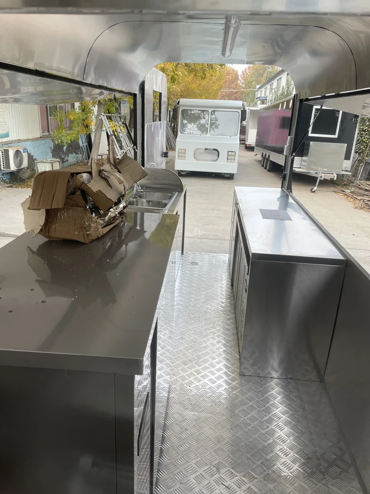 horse trailer  (14).jpg