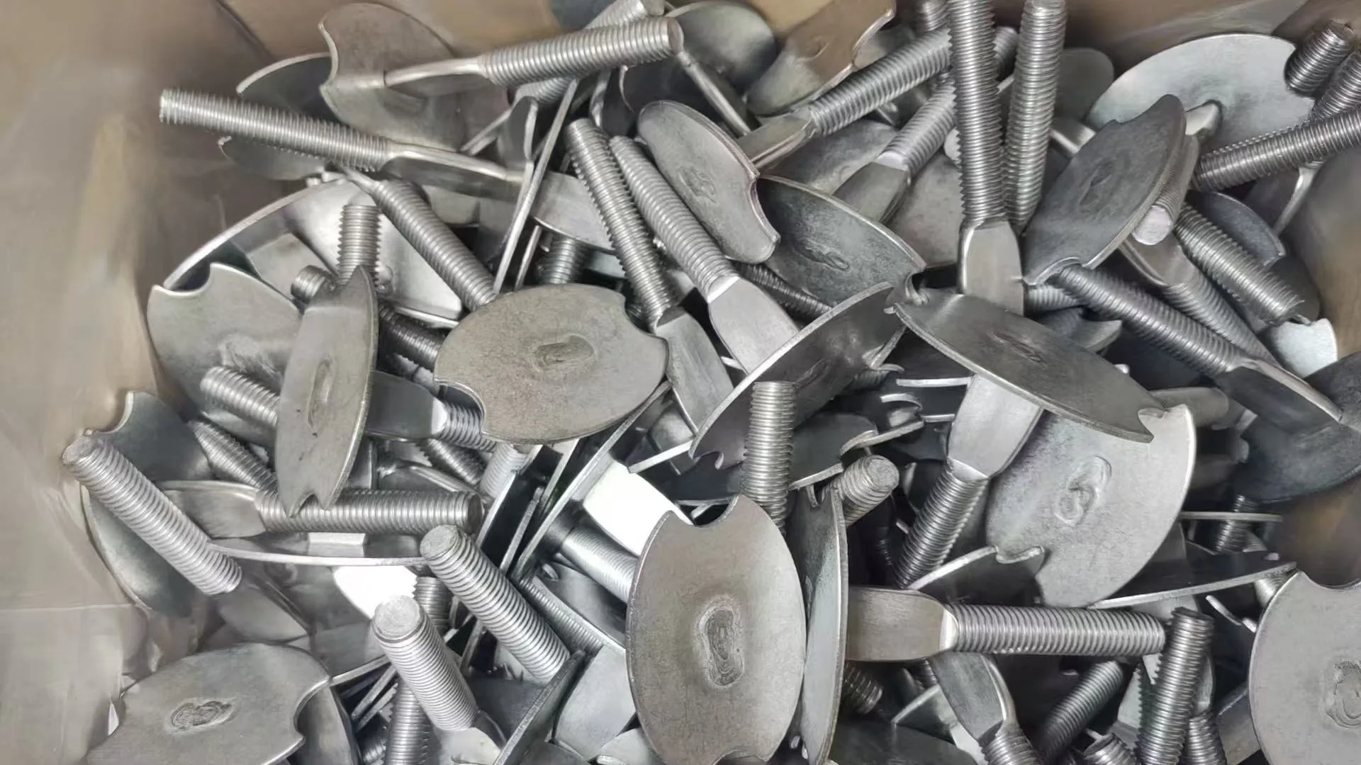 Top Quality 304/316 Bracket Angle Plate Stone Cladding Fixing System Marble Bracket with Stainless Handred Screw Tam Anchor