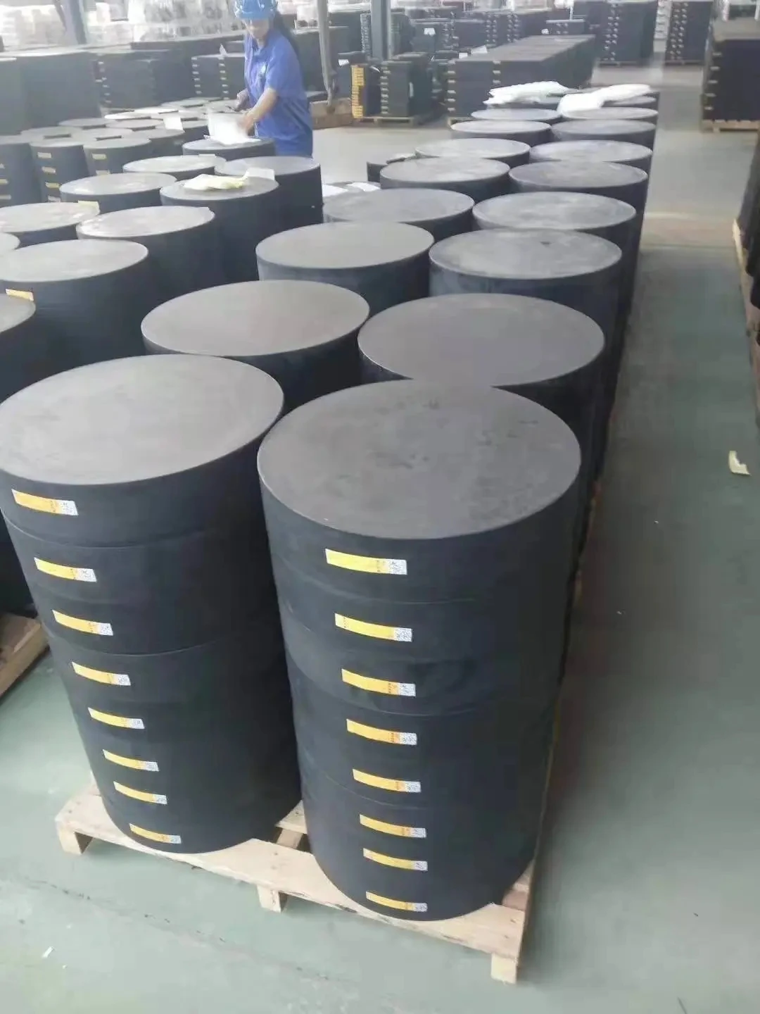 Neoprene or natural rubber bridge elastomeric bearing