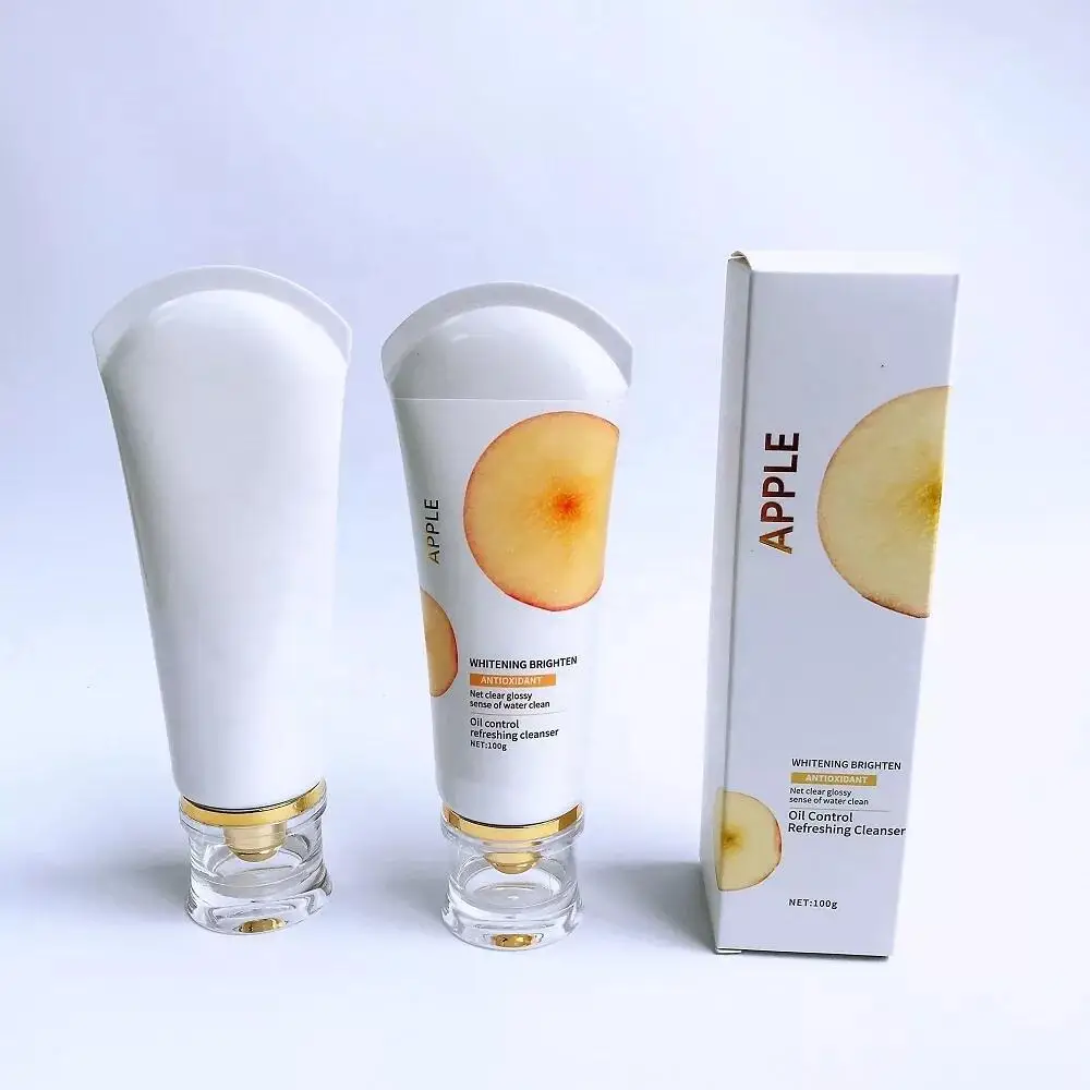 Skin Moisturizing Hydrating Nourishing Wholesale Amino Acid Whitening Brighten Clean Clear Face Wash Facial Cleanser Natural
