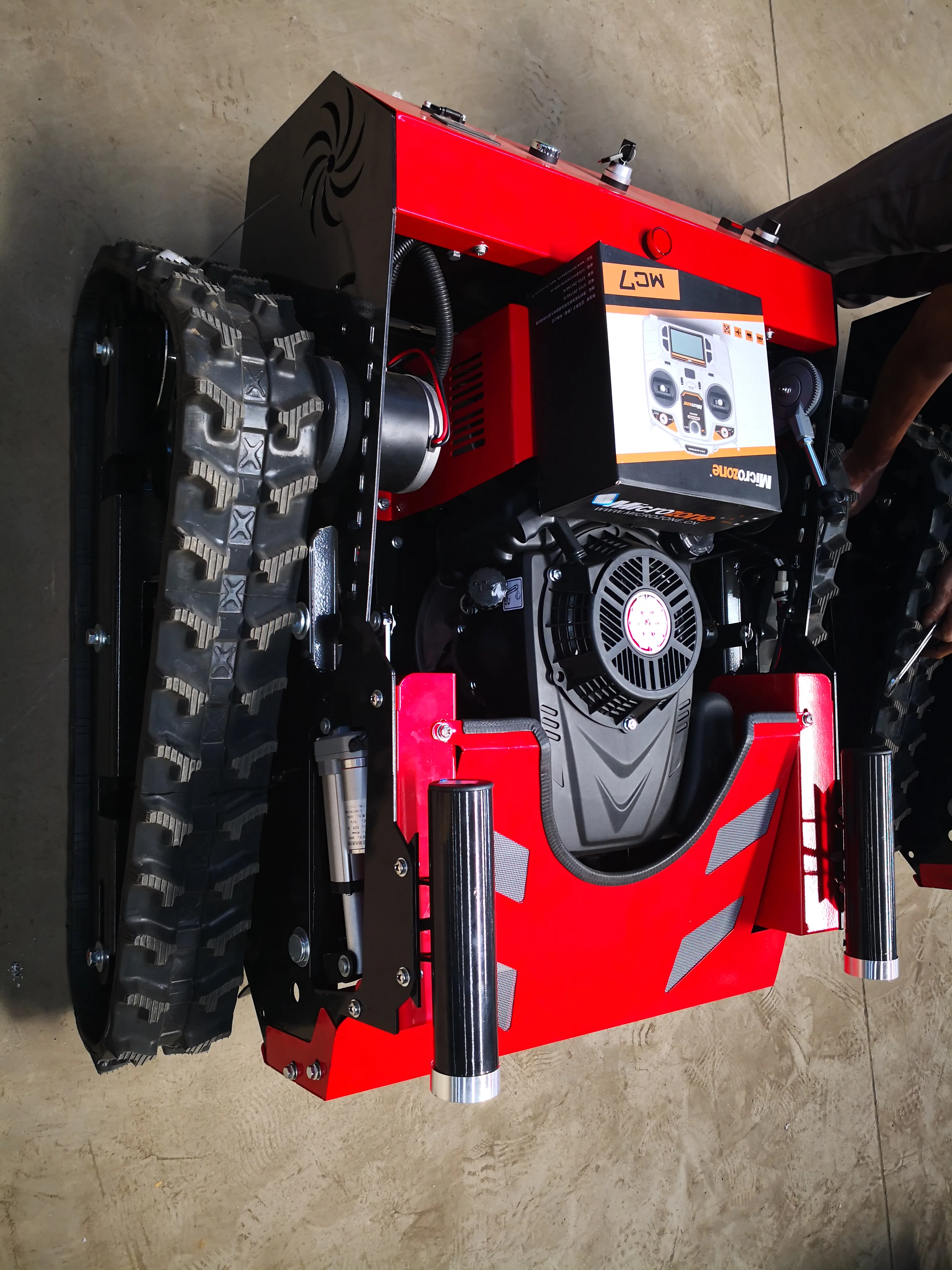 Speedy SPY-550  Upgraded Version Remote Control Lawn Mower Grass Lawn Mower Mini Robot Lawn Mower