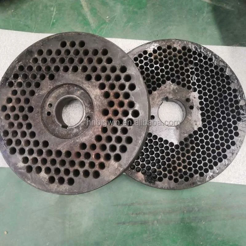 Машина для производства кормов кур