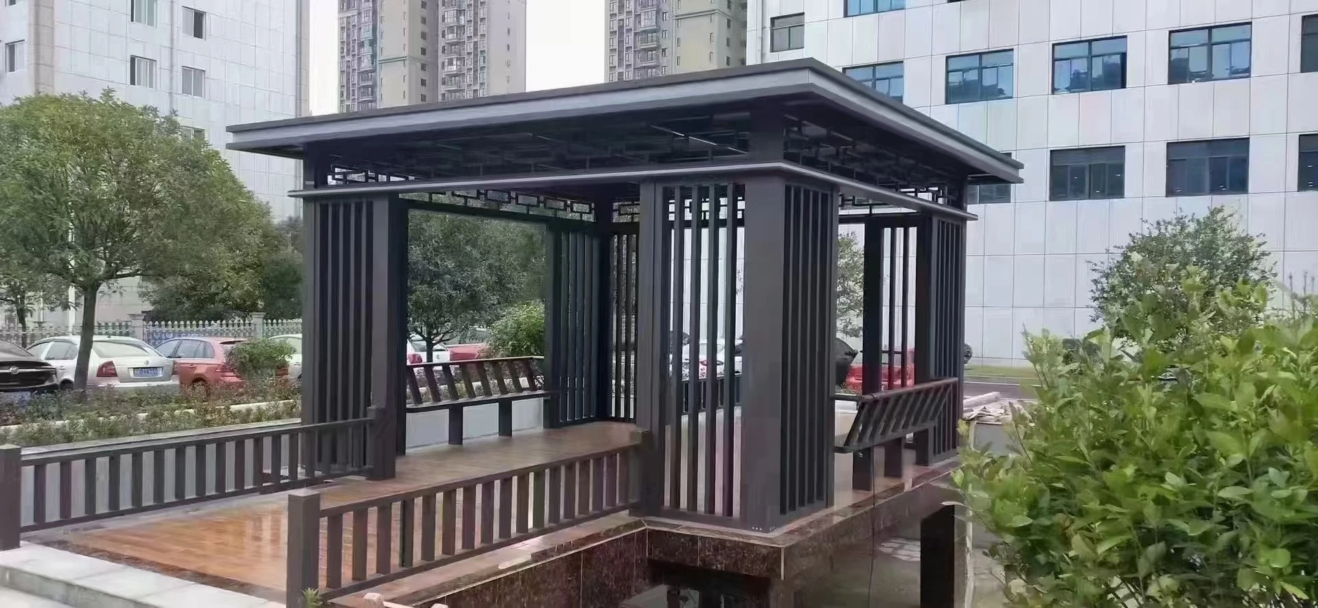 From China manufacturers direct sales of new aluminum outdoor villa garden gate from China