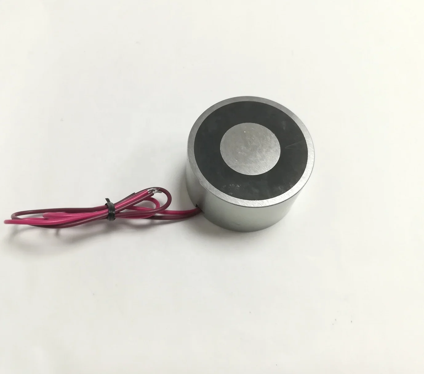 
50kgs force 12V Dc power on to release Opposite Lifting Permanent Electromagnet 