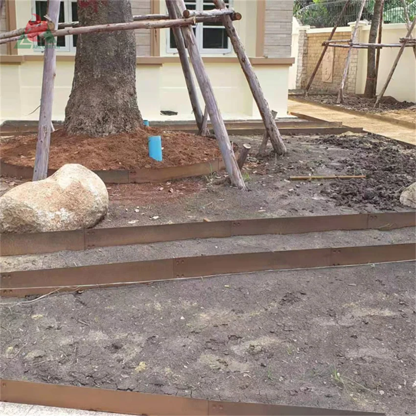 Corten garden lawn edging rusty fence garden fencing edging garden steel edging