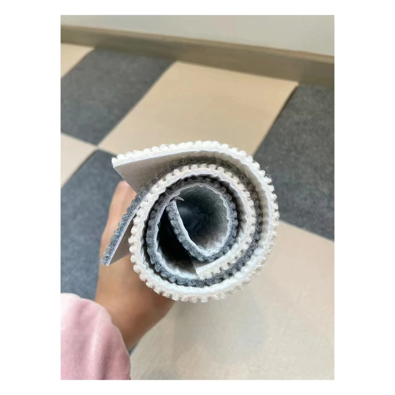 cheap 50x50 Square Size Loop pile Carpet PVC Multi Loop Pile Commercial Office 100% PP Carpet Tiles For Living Room