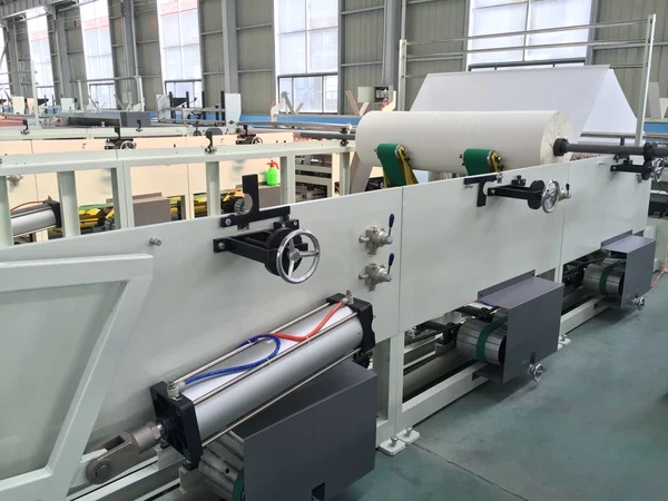 Factory  price Tissue/ Toilet Paper Rewinding And Cutting  Machine