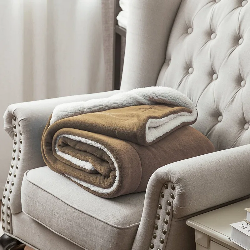 Wholesale Woolen Throw Blanket Double-Sided Super Soft Luxury Warm Fleece Blankets