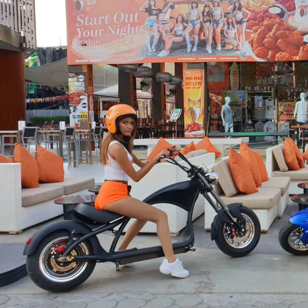 2023 New Model M1P EU warehouse electric motorcycle 3000W 30Ah 2000W 20Ah Wide Wheel Electric Citycoco Scooter