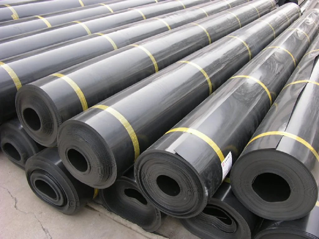 HDPE geotextile film for shrimp pond waterproof film black film biogas digester covered with oxidation pond land