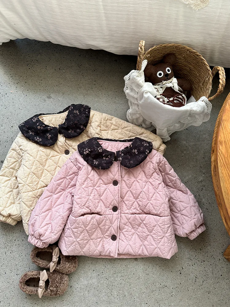 w222 Korean design infant baby girls cotton padded coat little girls flower peter pan collar for winter clothing wholesale