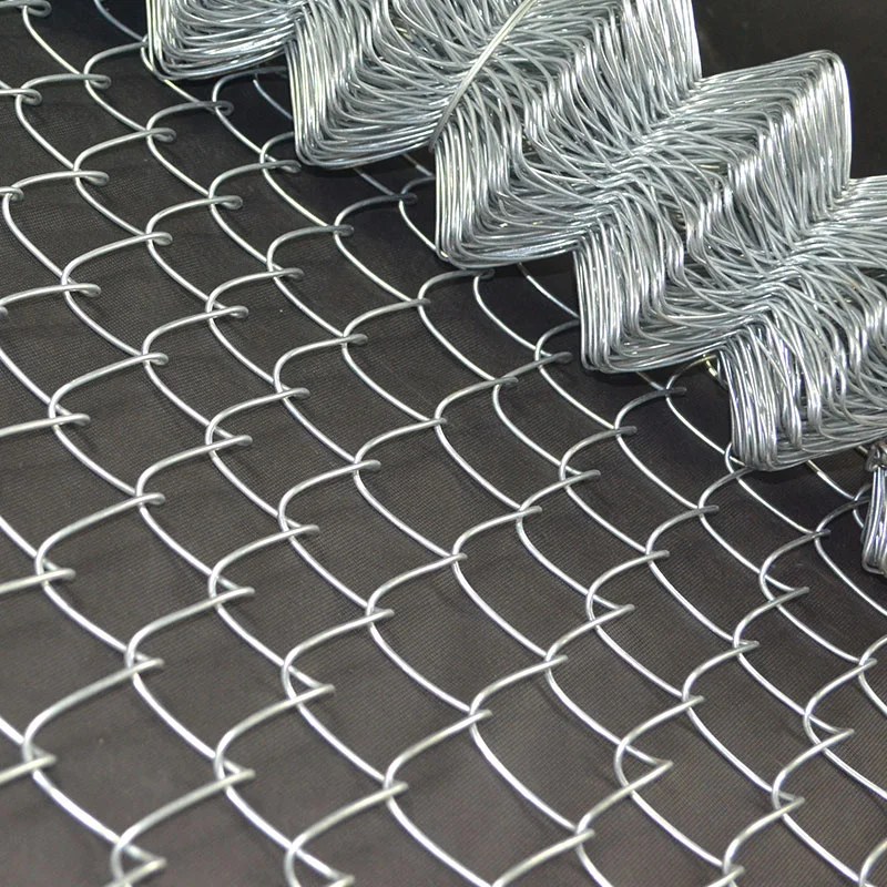 Heavy Duty PVC Coated & Galvanized Chain Link Wire Mesh Fence Farm Garden Slope Protection Chain Link Fencing