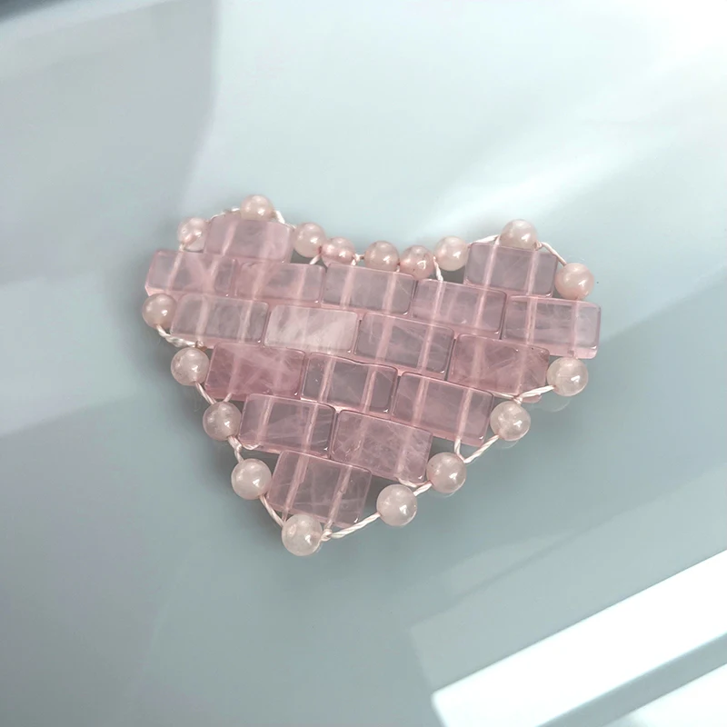 2PCS Rose Quartz Heart-Shaped Eye Mask Crystal Eye Patches Gem Massage Tool for Cold Compression and Swelling