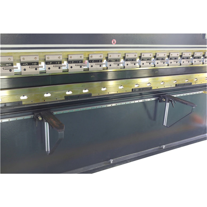 High bending accuracy wc67y series 160tn 4000mm metal sheet plate CNC hydraulic press brake bending machine factory price