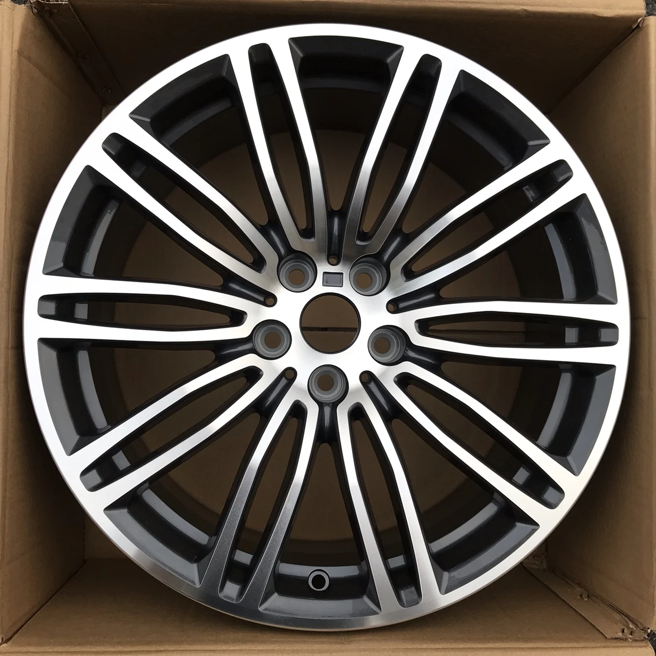 Hot selling High quality 4 pieces forged split wheel customized step lips deep dish alloy wheels for BMW e24 e38