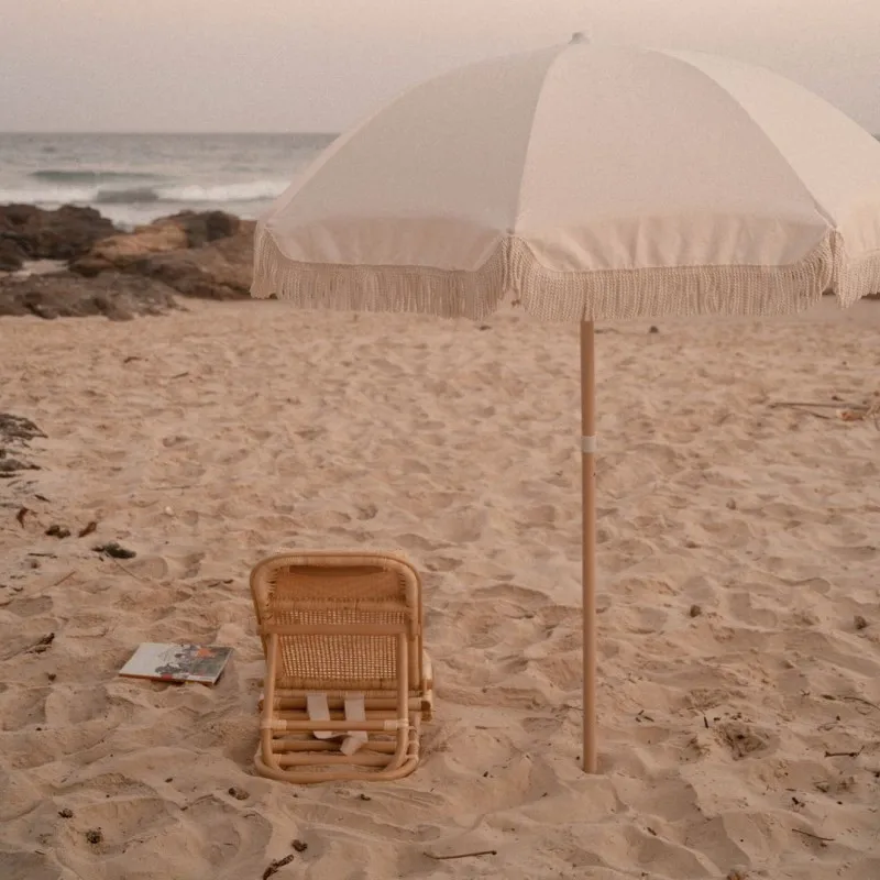 outdoor colorful windproof sea beach umbrella with sand pocket, Good quality recycled tassel sand sun parasol 6ft 7ft 8ft