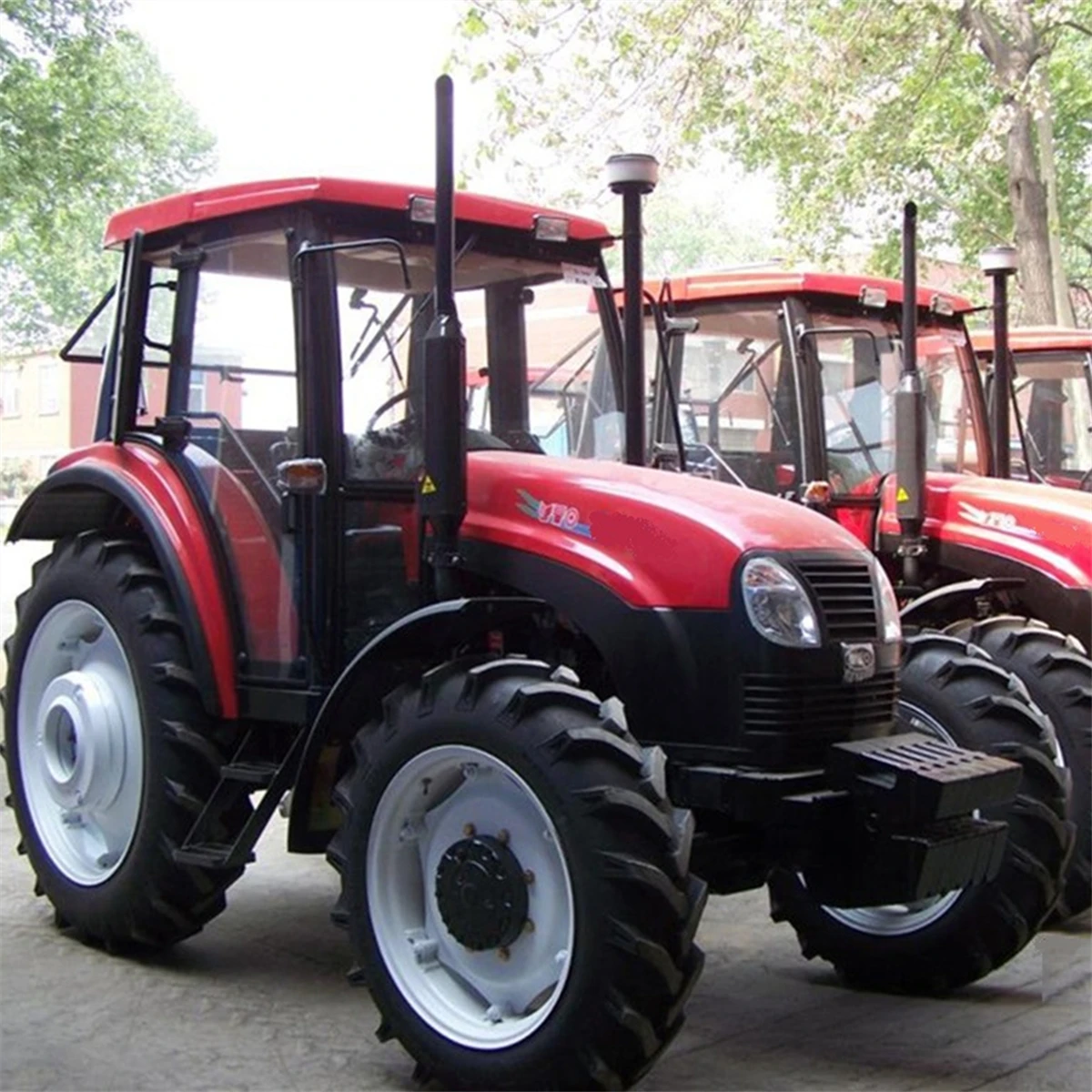 70HP 4WD Farm Tractor with Front Loader