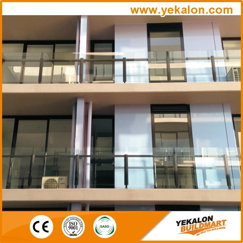  Лидер продаж хорошее качество классический дизайн полубескаркасные современные прочные алюминиевые ограждения для террасы