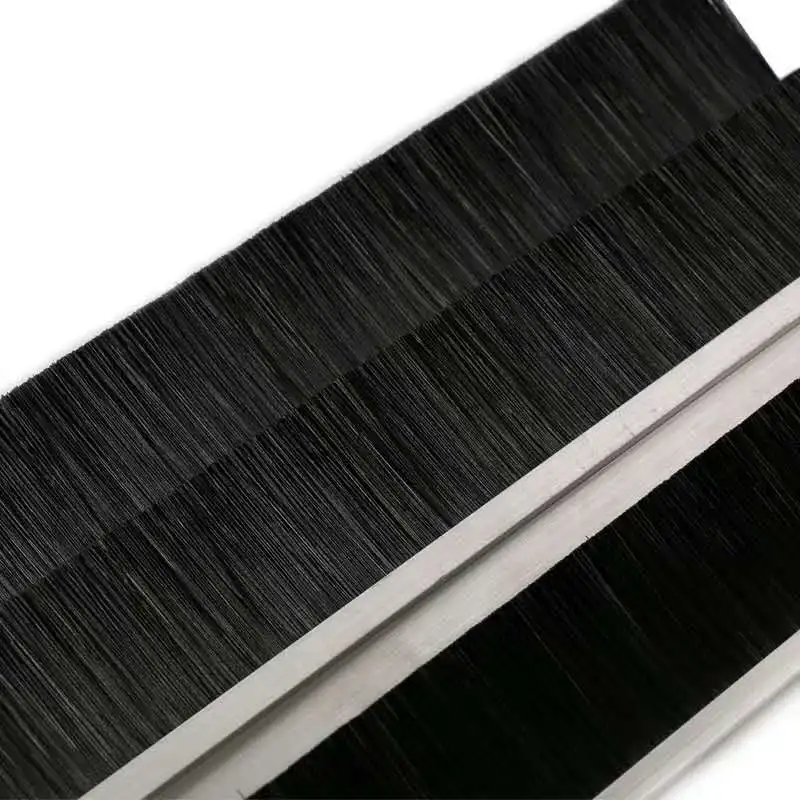 Nylon Door Bottom Seal Brush Weather Stripping Sealing Strip for Windproof and  Dust Prevention