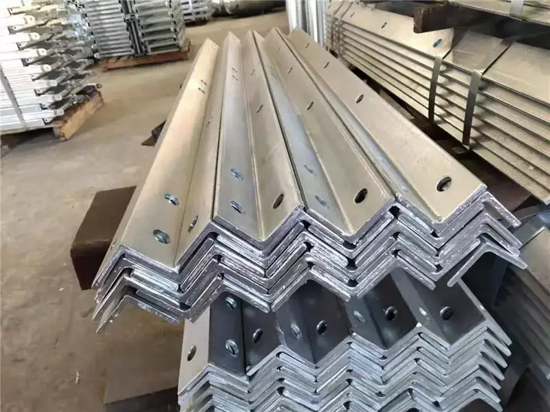 construction hot dipped galvanized slotted steel bars angle iron
