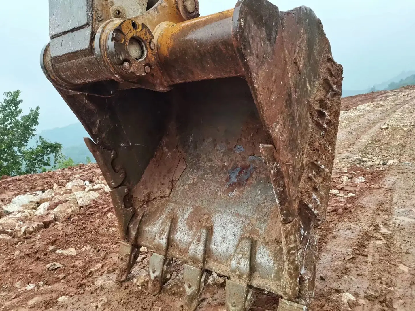 Used CAT Good Condition Used Excavator 330 336 Wheel Excavator Crawler Excavator for Sale