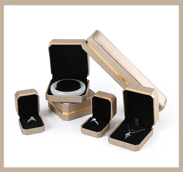 FORTE Personalised Gold Trim Decorate Leather Jewelry Box Custom Jewelry Boxes Luxury Jewellery Packaging  Super September