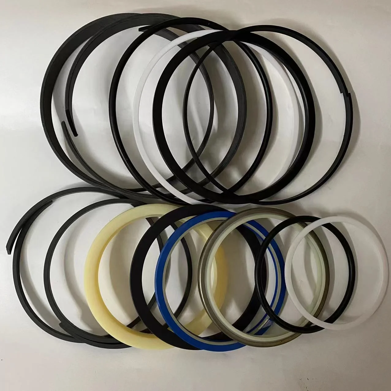 Replacement 14589139 Hydraulic Repair Kits For Volvo Excavator