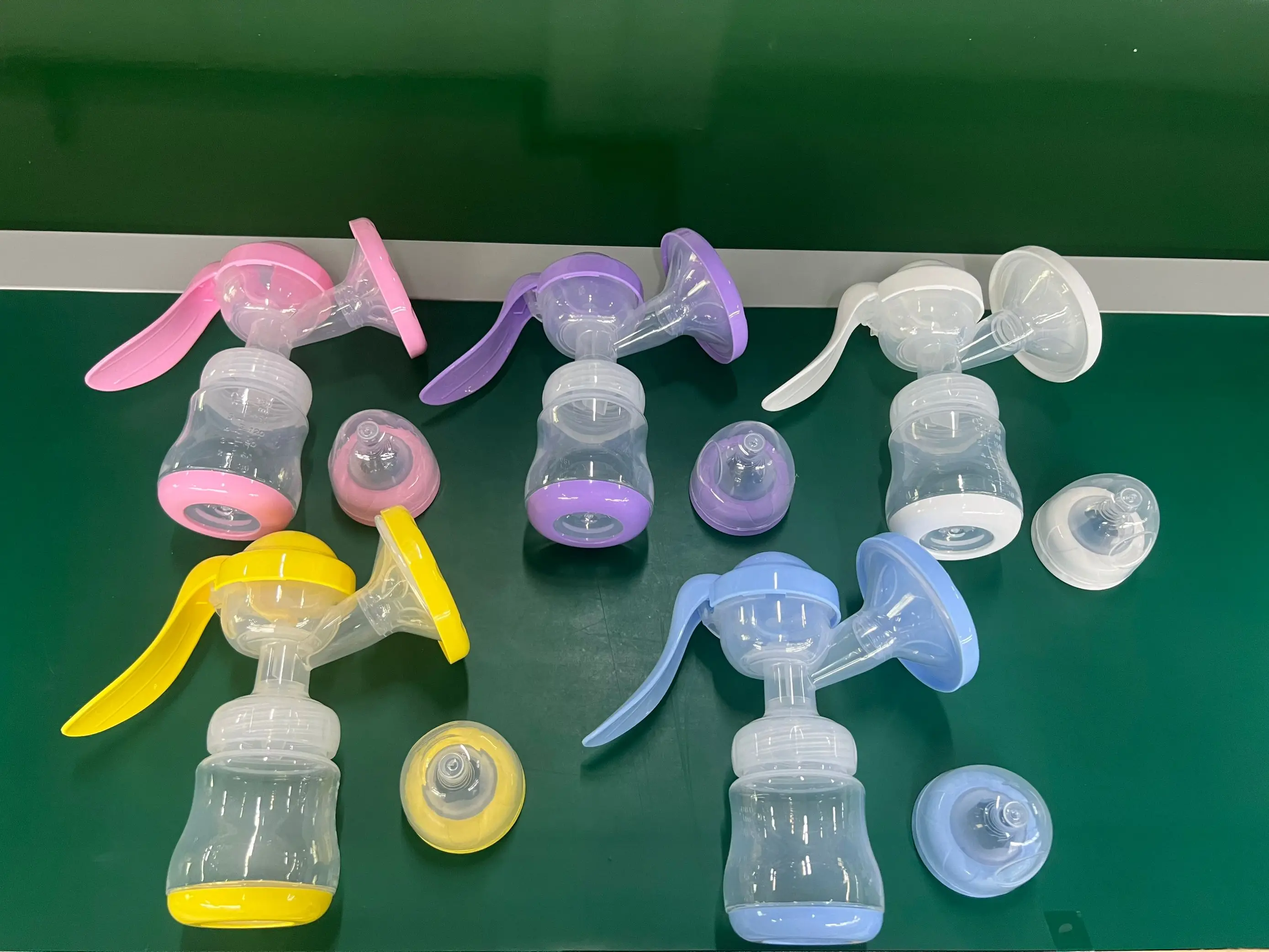 High Cost-Effective 180Ml Bpa Free Manual Breast Pump Pull Manual Breast Pump Silicone Pump Breast Manual