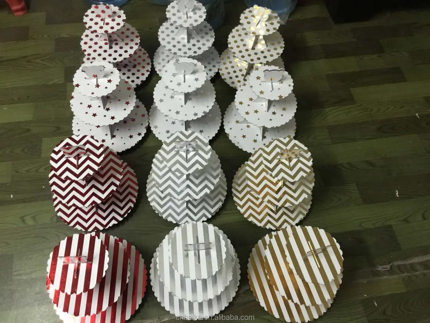 cake stand 3