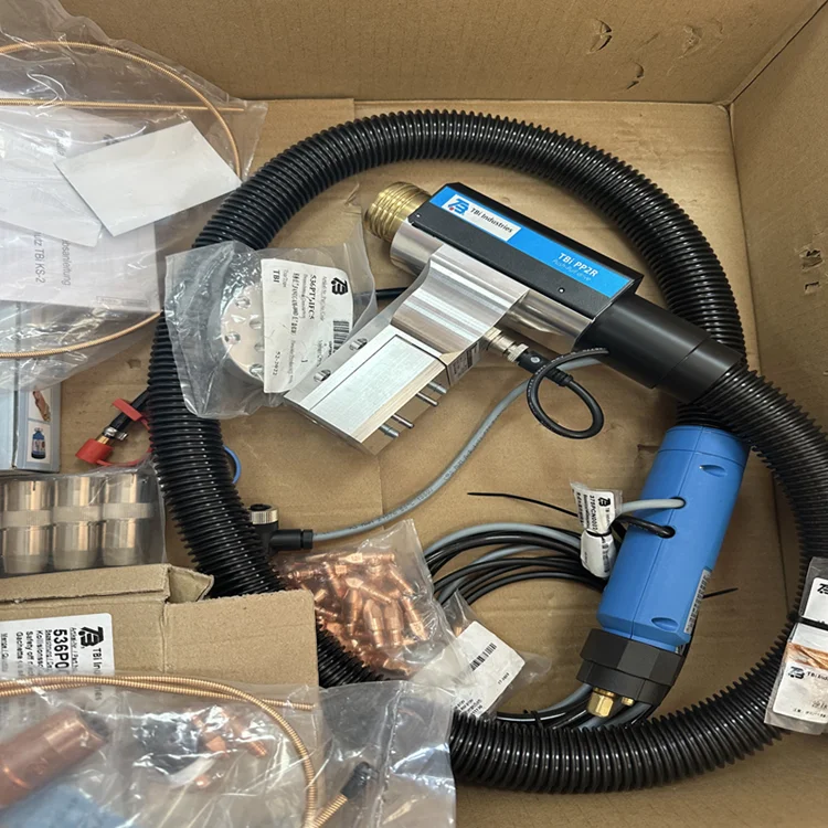 TBI MIG Water Cooled Torch with FANUC M-10ID/8L for 400A 500A Mig Welding for High-Amperage MIG Welders
