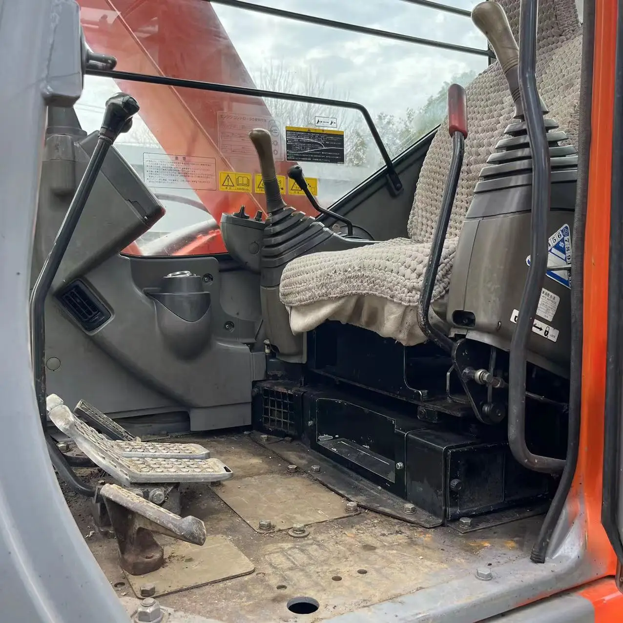 Hot Sell Excavator hitachi Zx70 Machine Hitachi120 Original Japan Excavator HITACHI120 In Stock On Sale