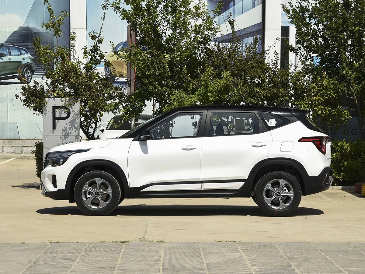 2024 Kia Sportage SUV 1.5T Turbo Engine High Speed Manual Gearbox AWD Drive Light Leather Left Steering Gas/Petrol Fuel Vehicle