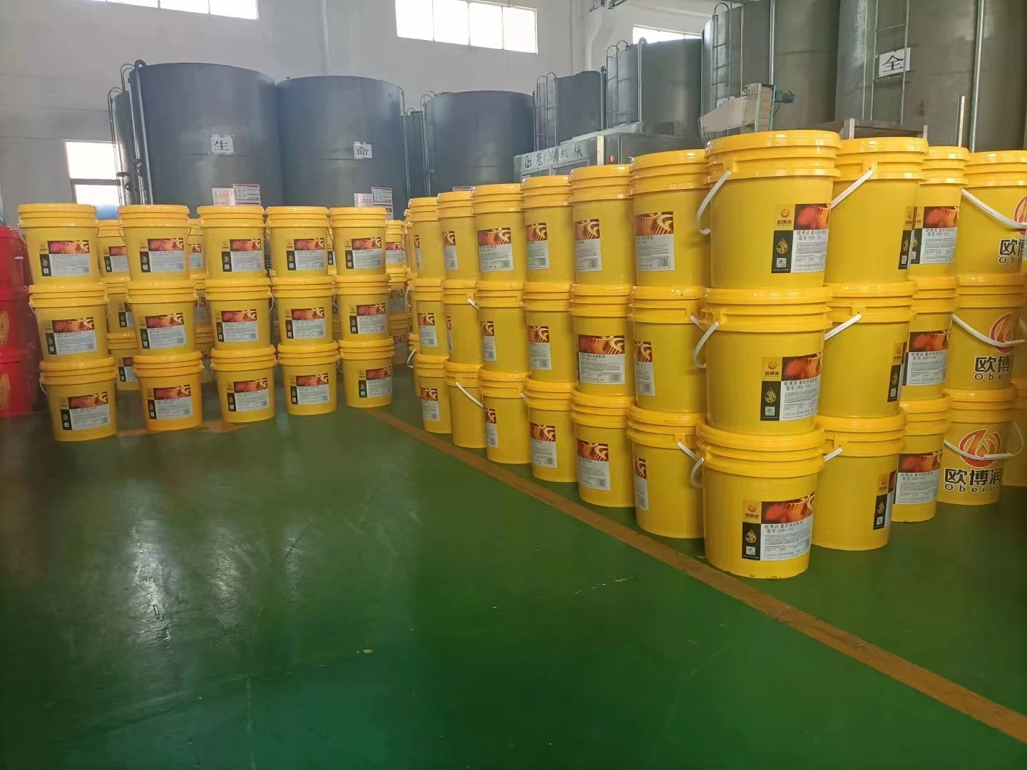 High Quality Hydraulic Oil Fnyuxba JBR H-32 Sell Well Heavy Hydraulic Oil