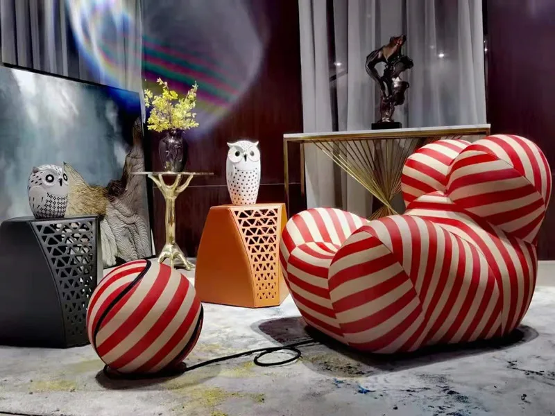 Striped Cashmere European Style Contemporary Fiber Gaetano Pesce Leisure Golden Fabric Waiting Chaise Couch Lounge ottoman Chair