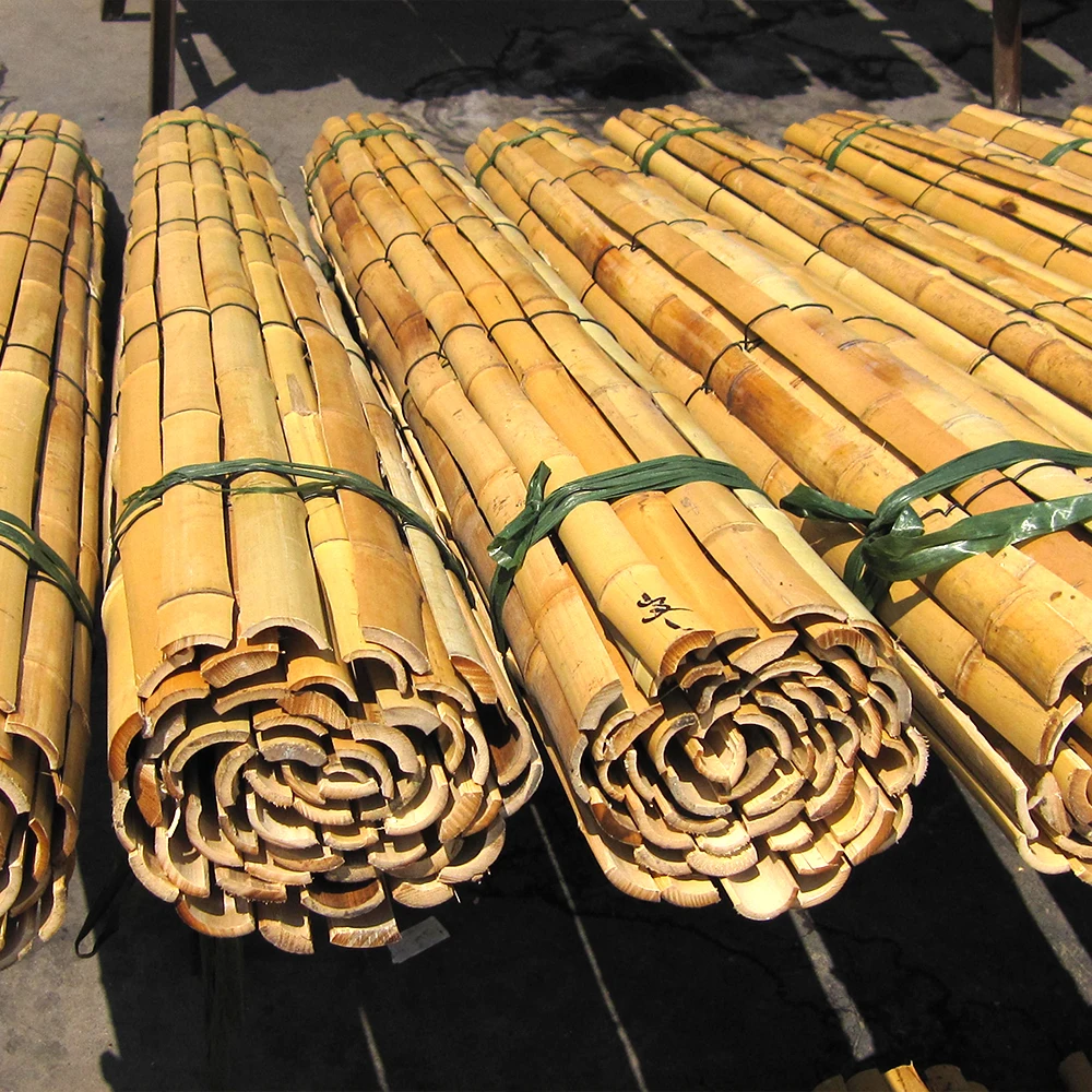 Universal carbonized eco-friendly folding fence raw natural bamboo fence roll for garden