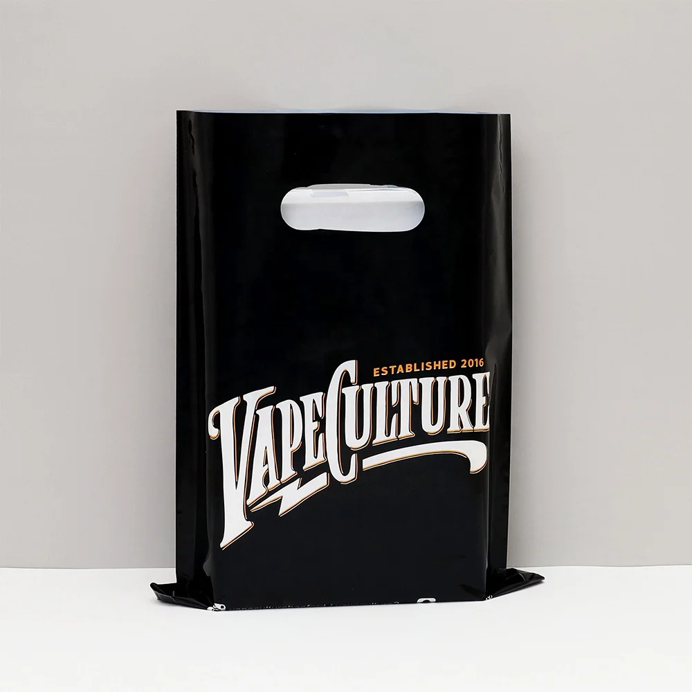 print die cut 30cm x 40cm plastic shopping bags with handle pe gift bag plastic retail branded plastic carrier bags with logos