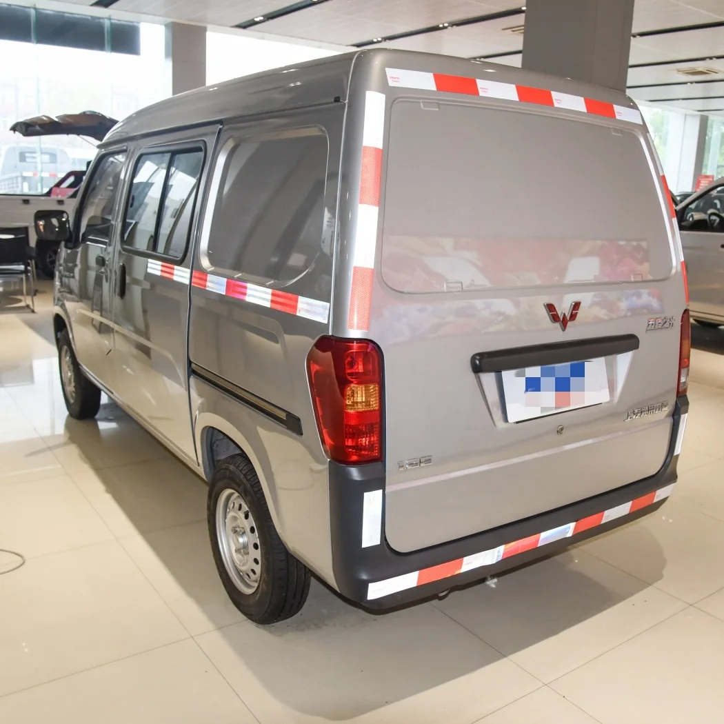 Сделано в Китае абсолютно новые 56kw 100 км/ч 7-местные автобусы низкая цена wuling Mini Van Bus