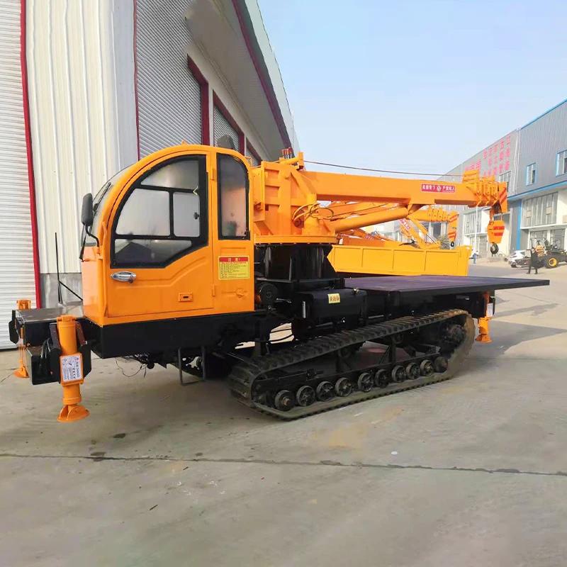 Jib  Crane Crawler Transport Truck With Crane For Engineering Construction