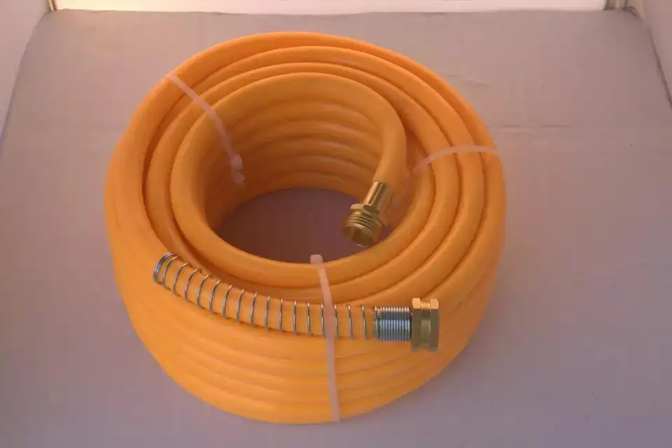 Extreme Lays Flat and Zero Memory Heavy Duty Hybrid Polymer Garden Hose