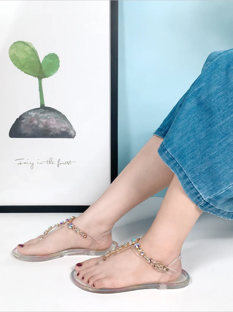 High Quality Summer Jelly Shoes Female Jelly Pvc Female Flat Bottom Transparent Leisure Beach Transparent Crystal Women Sandals