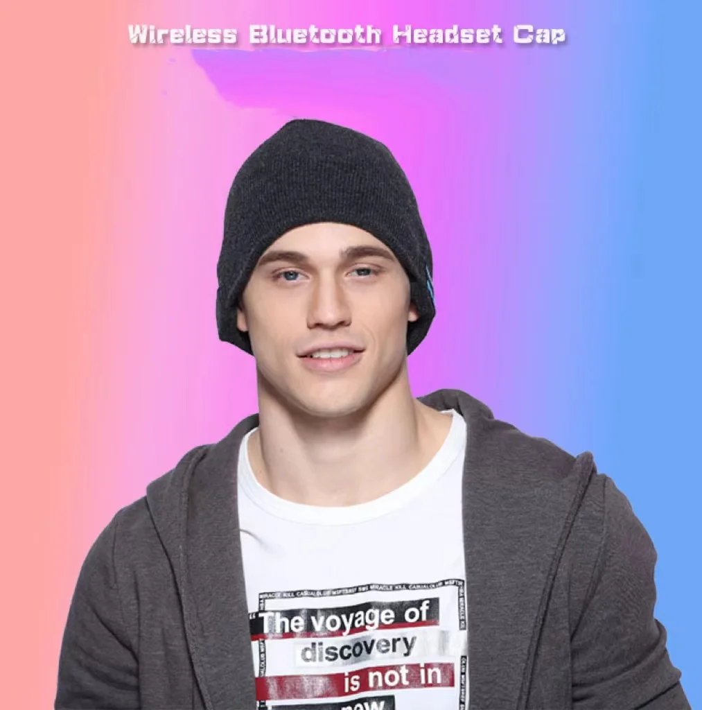 Bluetooth Beanie, Pom Pom Soft Knit Beanie Hat Built-in Speakers & Microphone for Winter Fitness Outdoor Sports