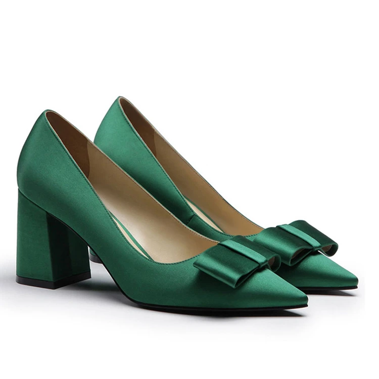 2022 Fashion sexy high quality green luxury wholesale custom logo chunky heels pointed toe women pumps