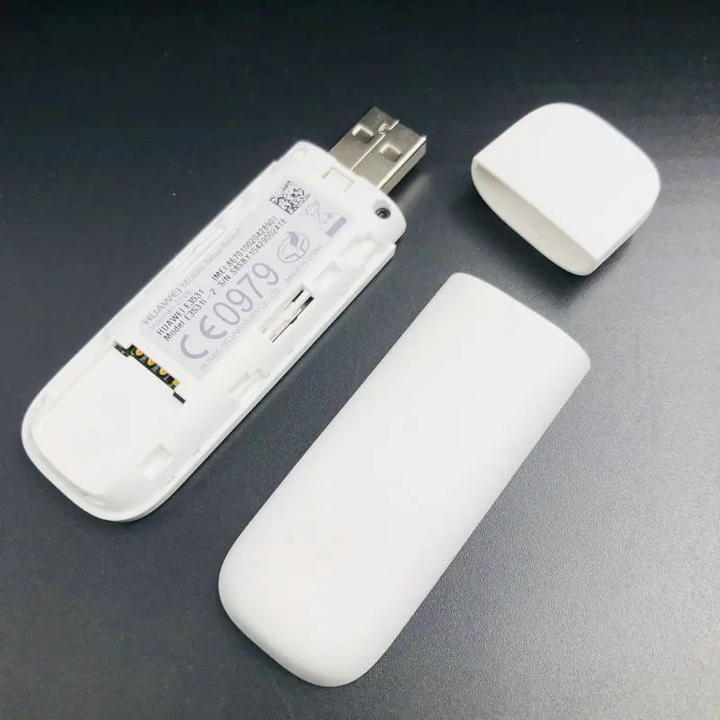 Huawei 3G Модем WCDMA 900/2100 МГц 21 Мбит/с USB Dongle E3531