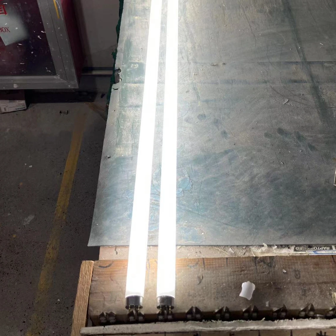 G13 T8 18W  36W 2f 4f 600mm  1200mm  8000K 12000K snow white Old style fluorescent lamp