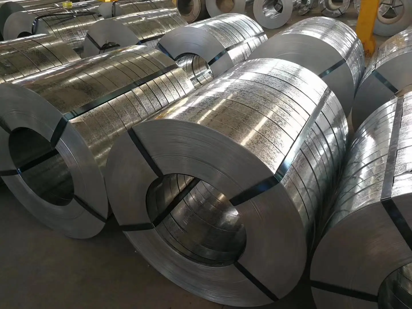 China supplier 0.14mm-0.6mm Galvanized Steel Coil/sheet/roll z275 Price of galvanized iron per kg