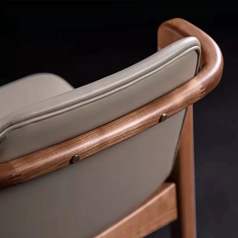 Silla Wholesale Luxury Leather Dining Chair Upholstery Arm Chair Dinning room with wood Legs chairs for hotel