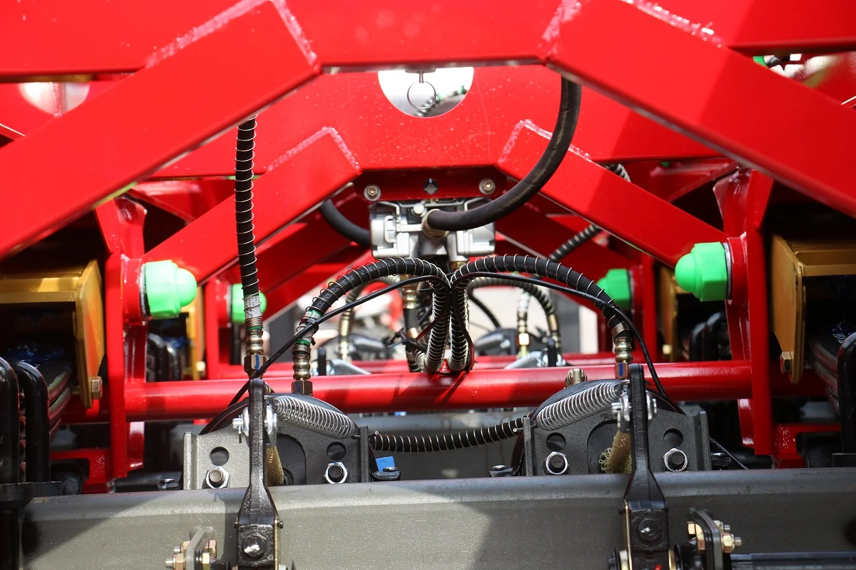 40feet Shangdong Direct Factory Semi 3AXLE Skeletal Trailer Special Vehicle Automotive skeletal trucktrailer container skeleton