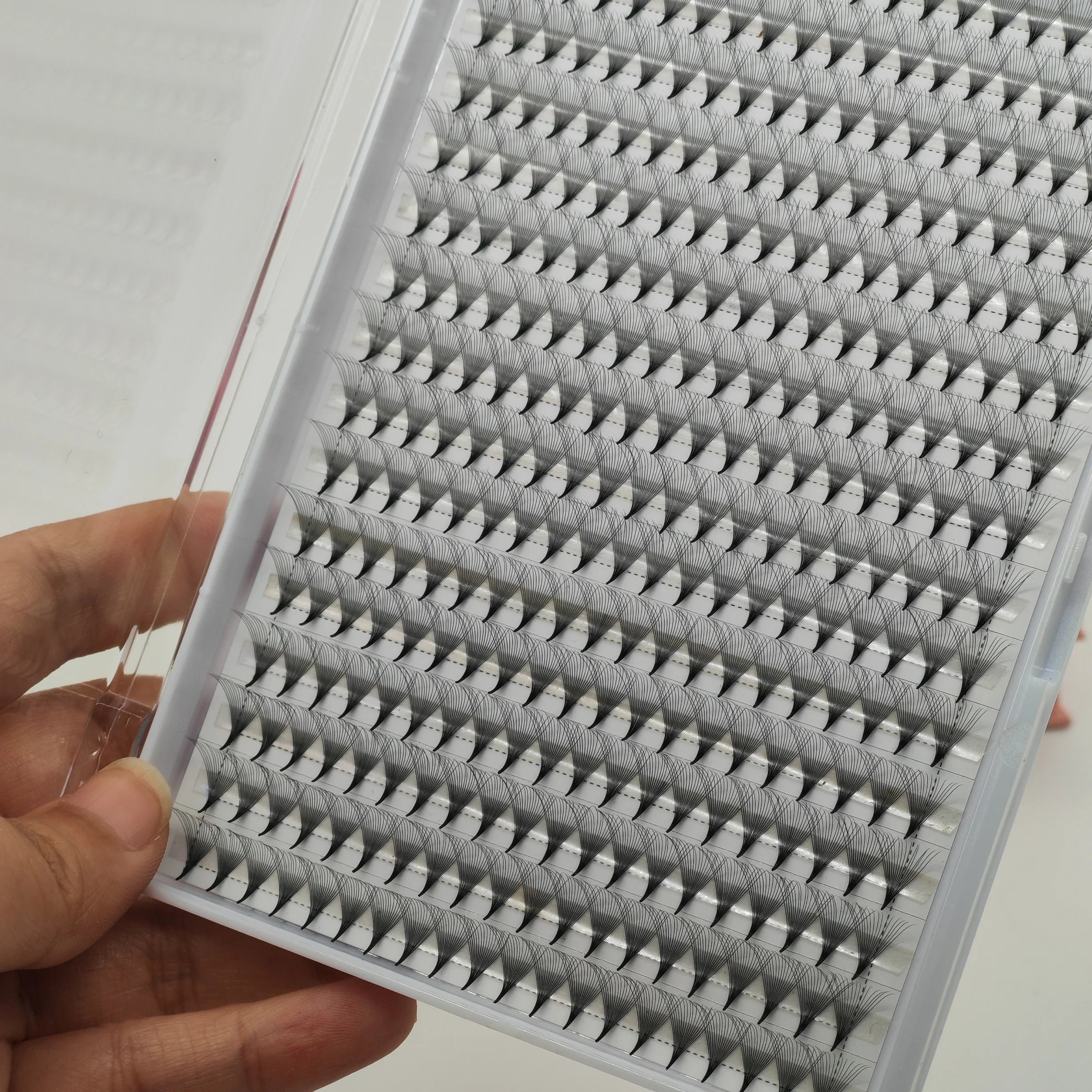 320 Fans Big Trays sharp POINTY BASE 3D 4D 5D 6D 8D 10D 16D  Premade Fans Lashes.extension 05 .07  C D Curl Lash Premade Fans
